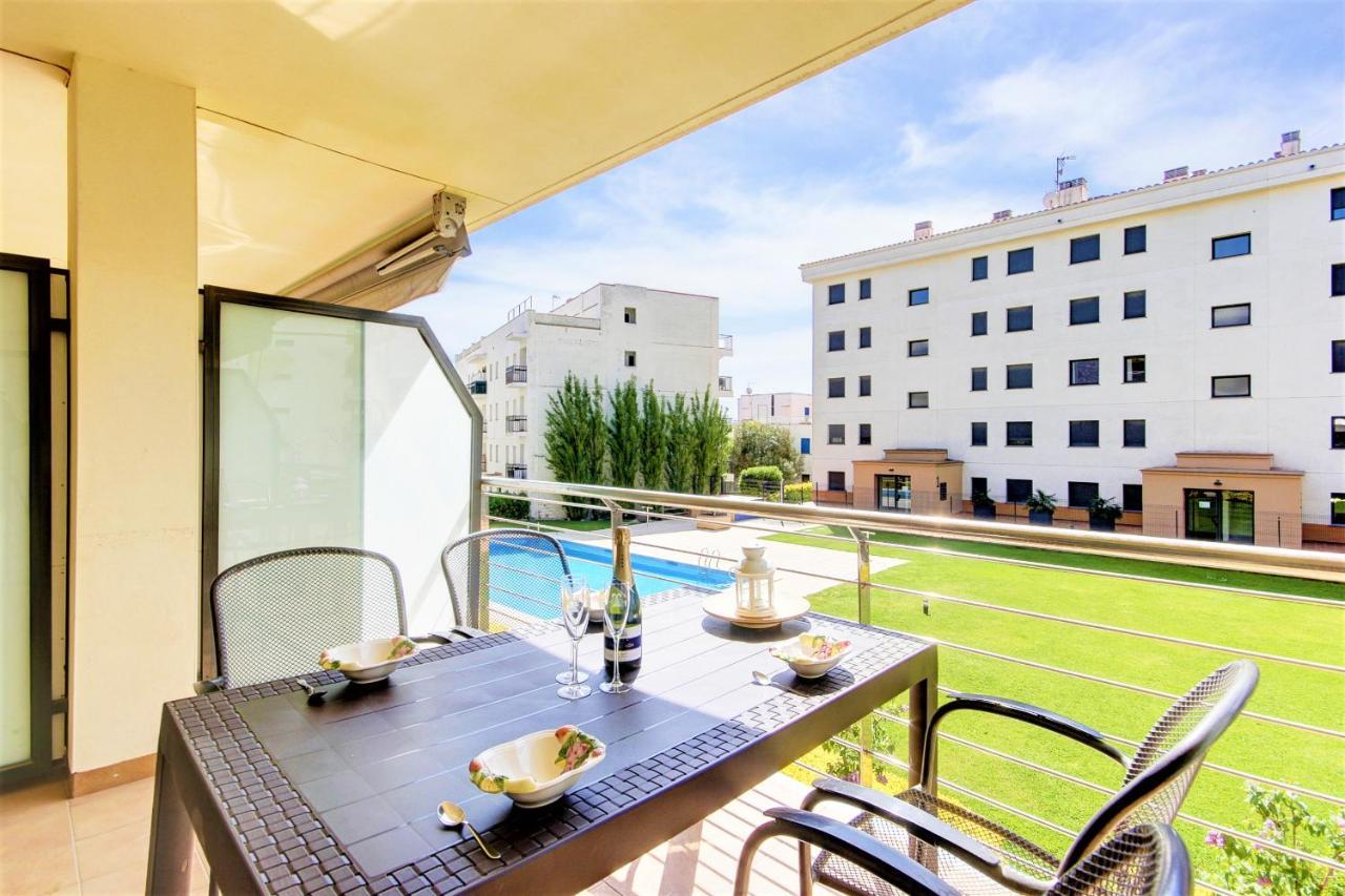 Mileni 2 2 1 1 Roses - Barneda Premium Apartment ภายนอก รูปภาพ